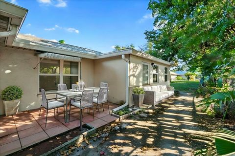 A home in Lake Worth