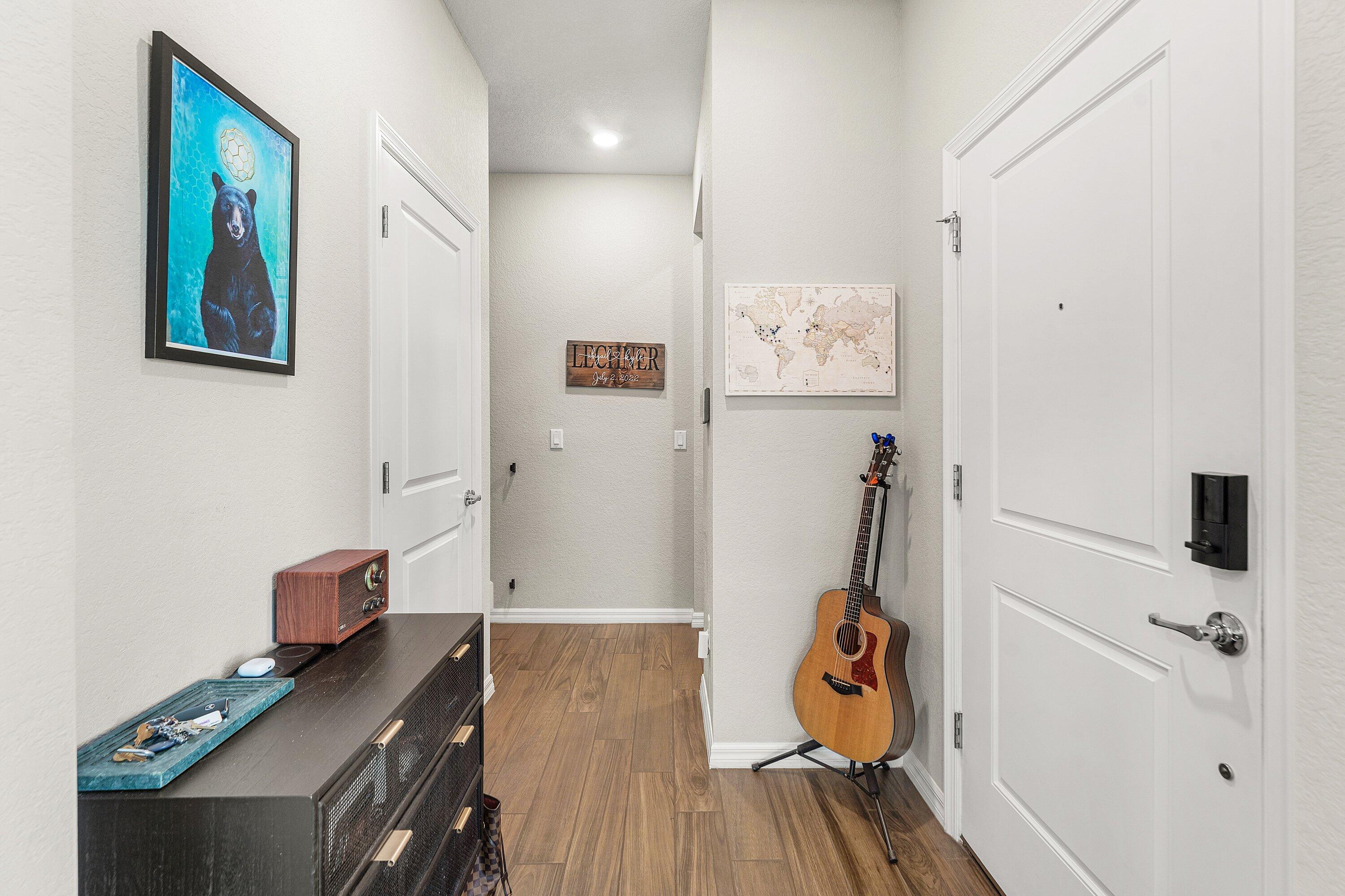 PRESTON SQUARE - Residential