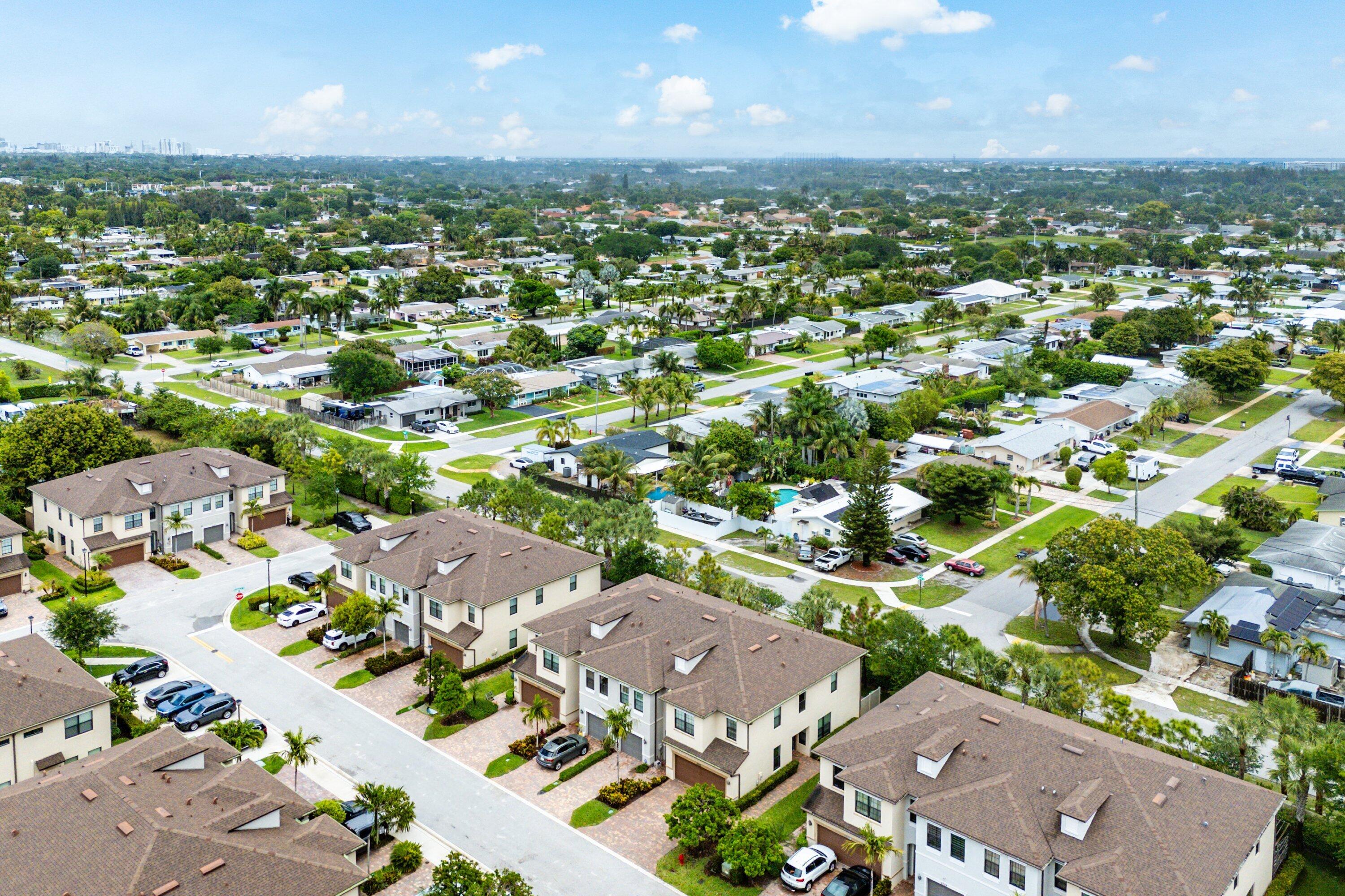 PRESTON SQUARE - Residential