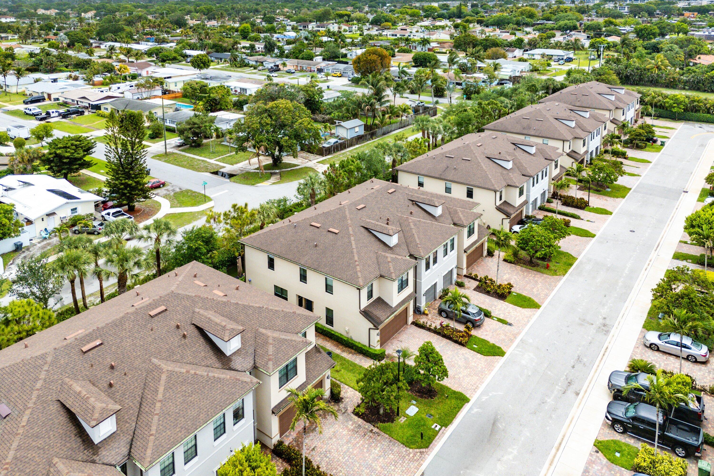PRESTON SQUARE - Residential