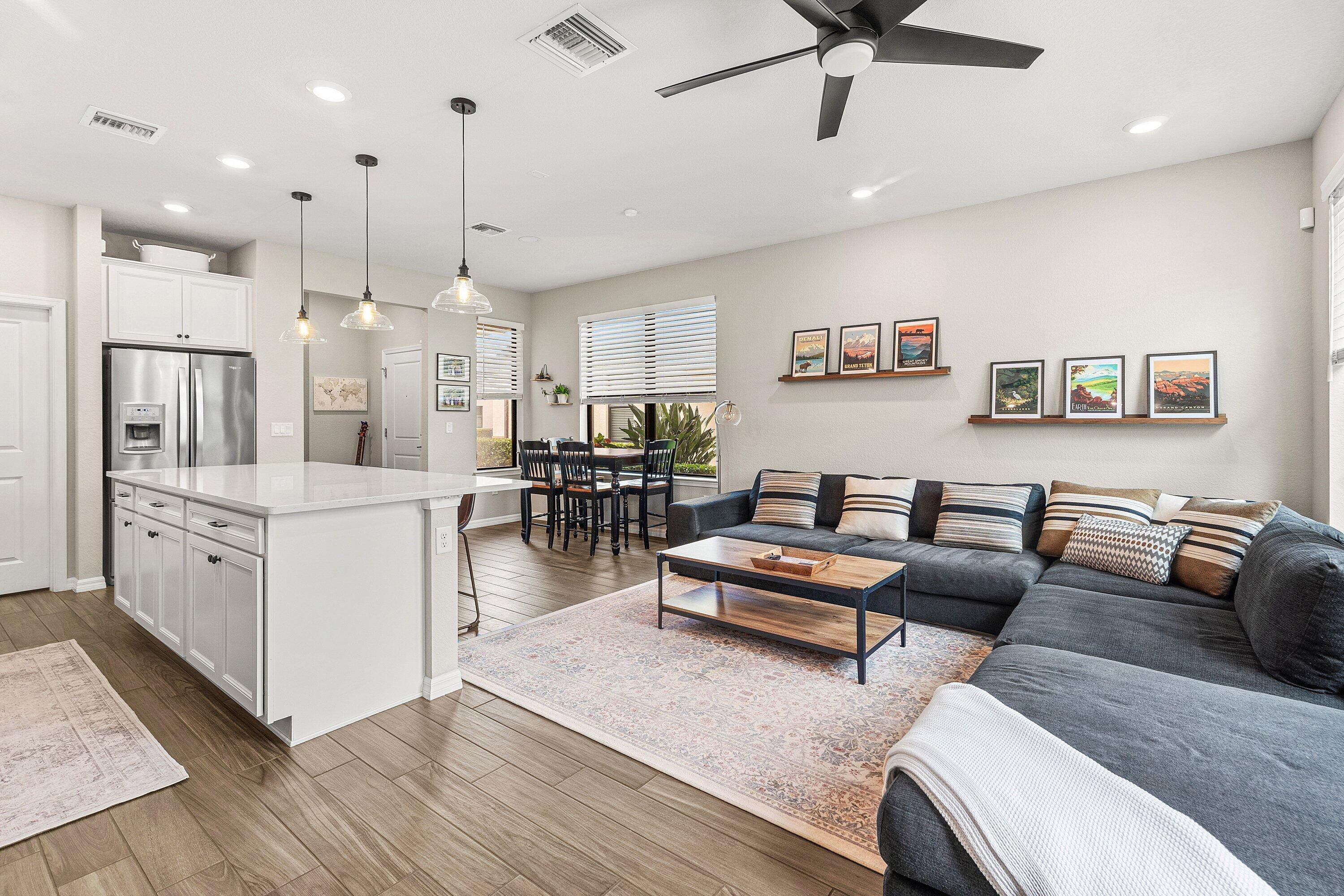 PRESTON SQUARE - Residential