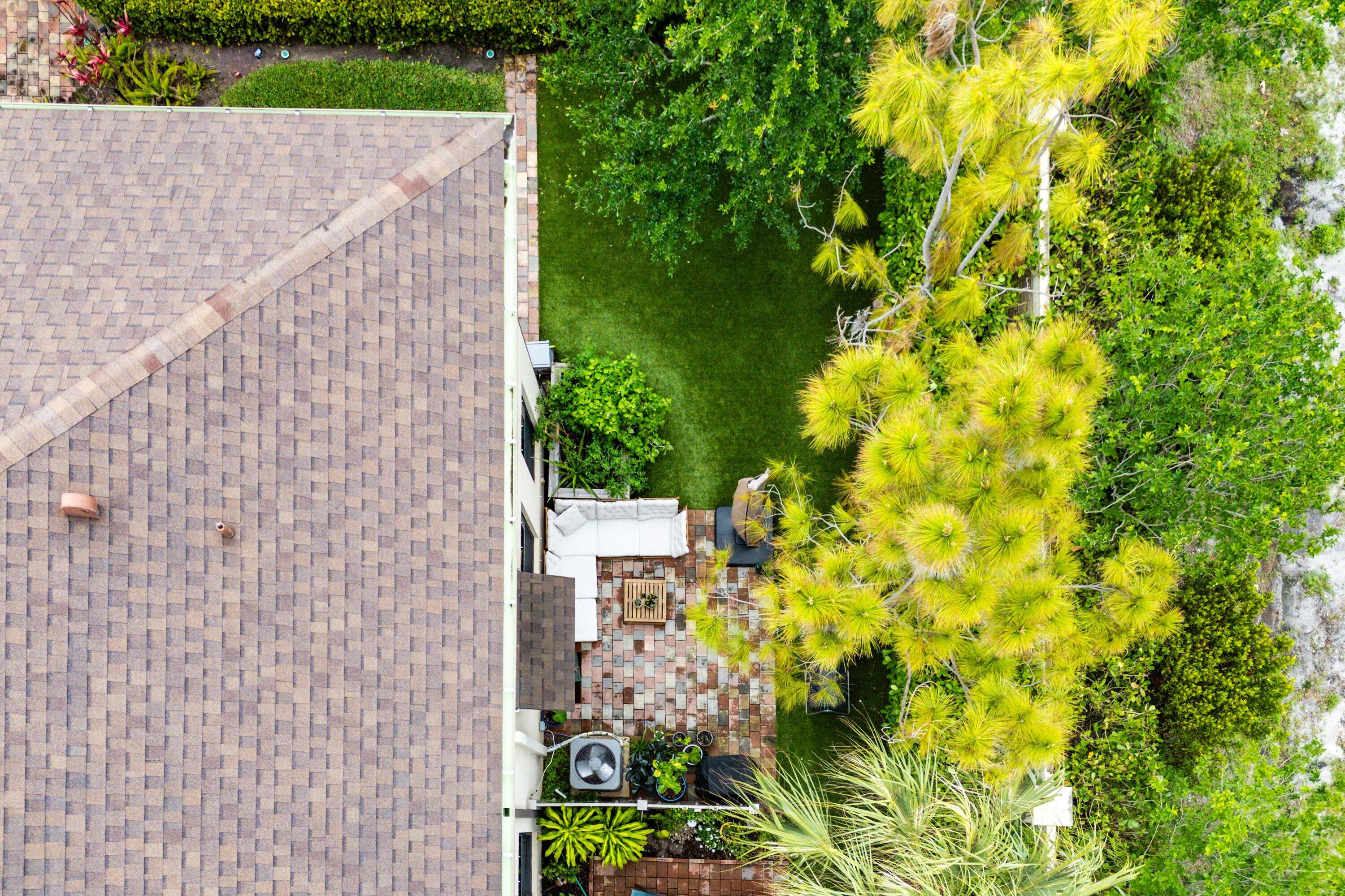 PRESTON SQUARE - Residential