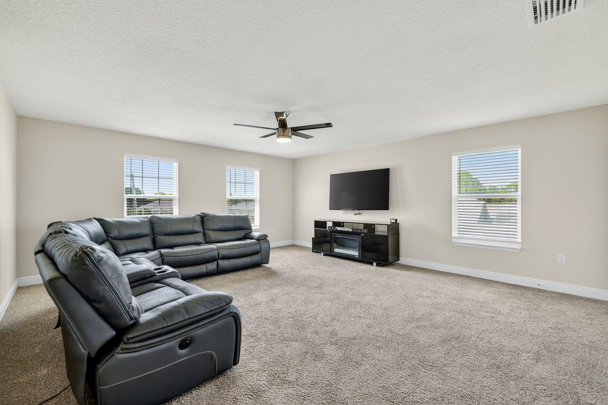 PORT ST LUCIE SECTION 48 - Residential