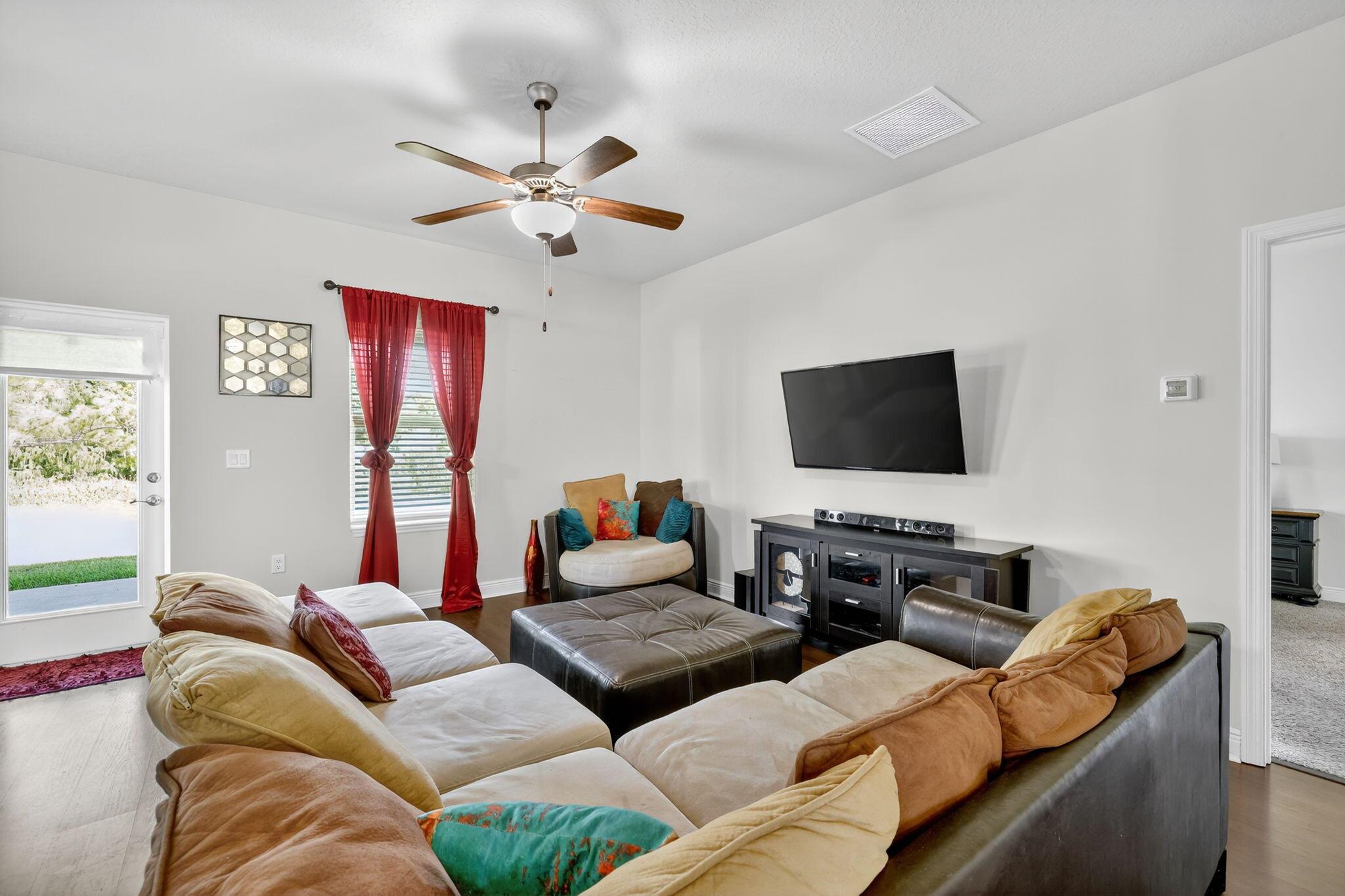 PORT ST LUCIE SECTION 48 - Residential