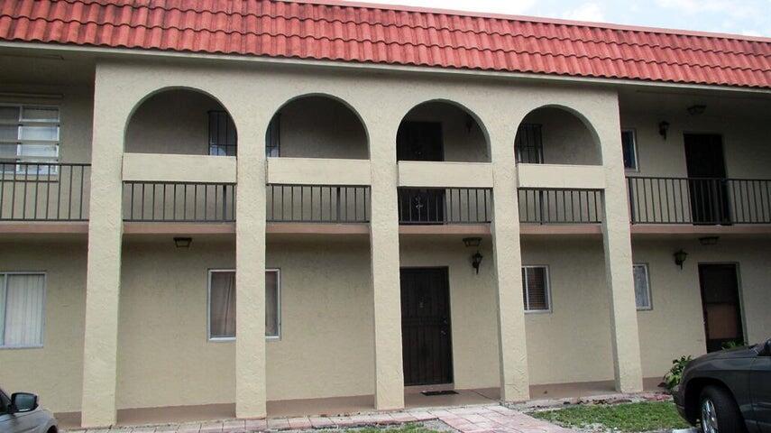 FOREST HILL GARDENS CONDO - Residential Lease