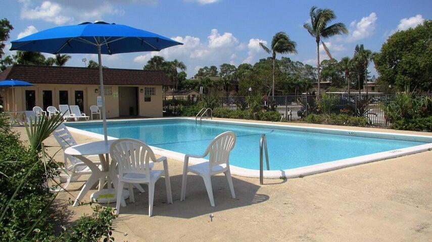 FOREST HILL GARDENS CONDO - Residential Lease