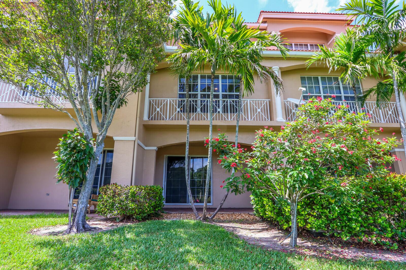 CIELO TOWNHOMES AT SHOPS - Residential Lease