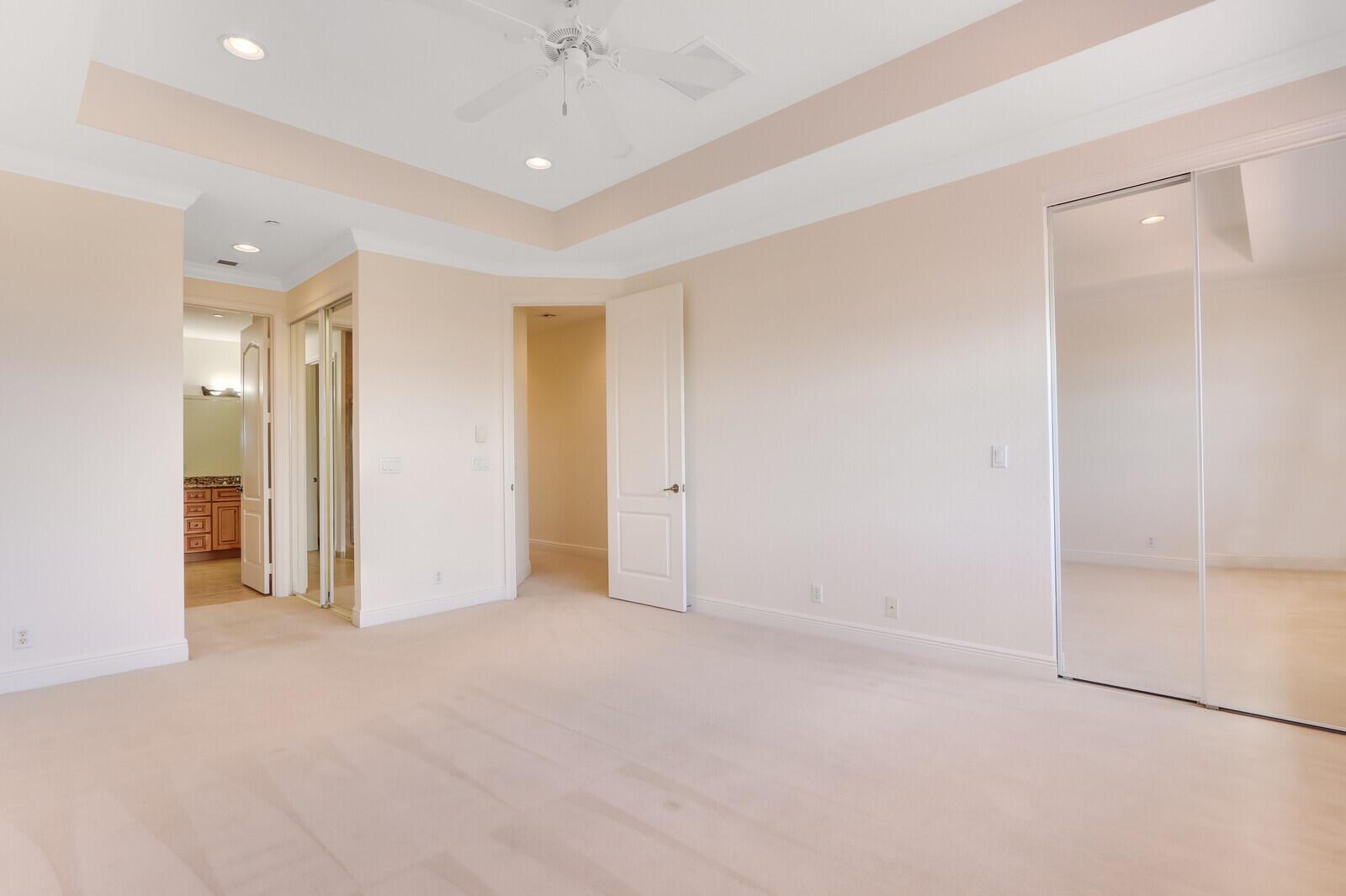 CIELO TOWNHOMES AT SHOPS - Residential Lease