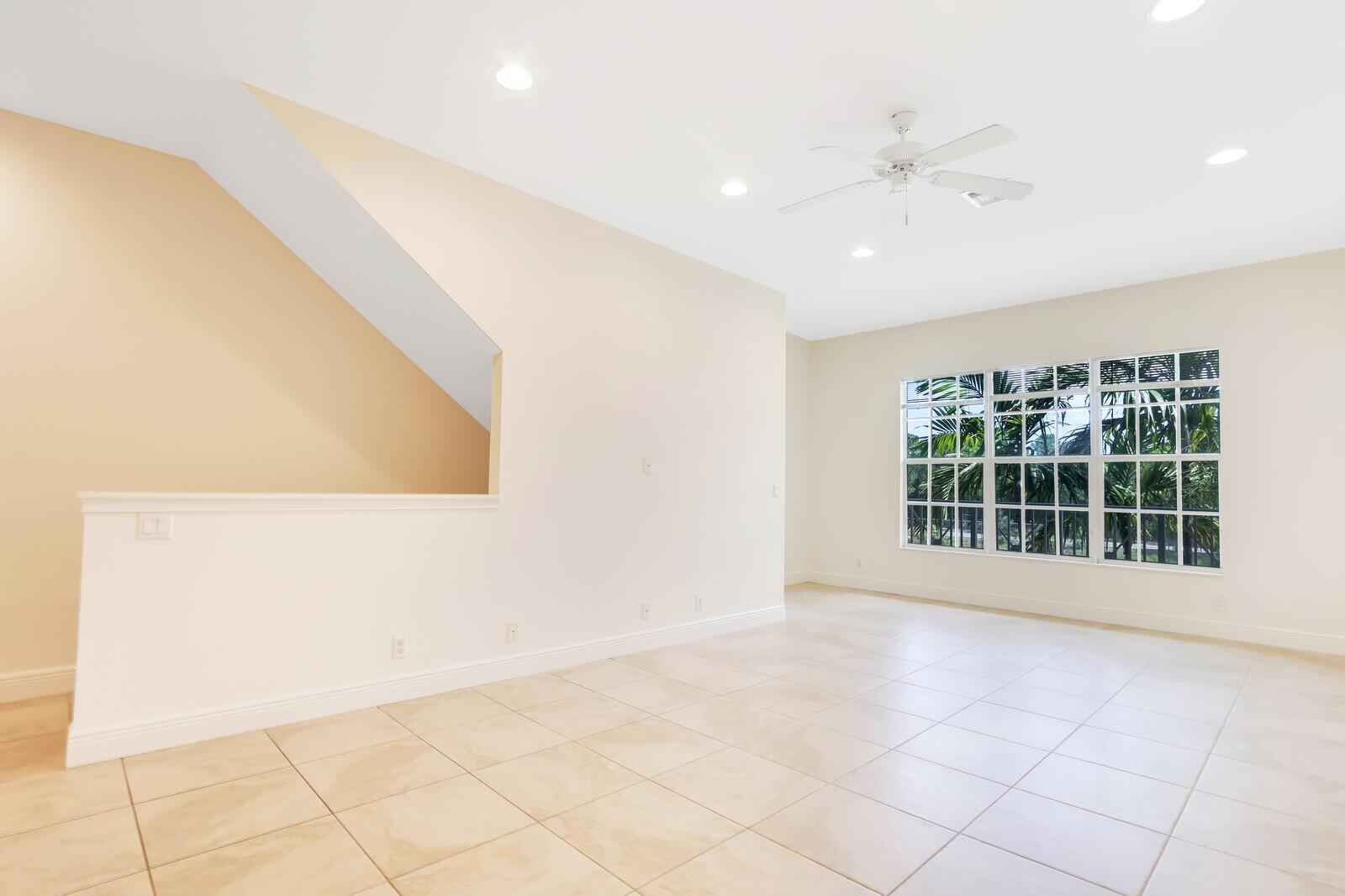 CIELO TOWNHOMES AT SHOPS - Residential Lease