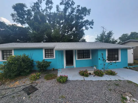 8502 N Temple Avenue, Tampa, FL 33617 - MLS#: R11042229