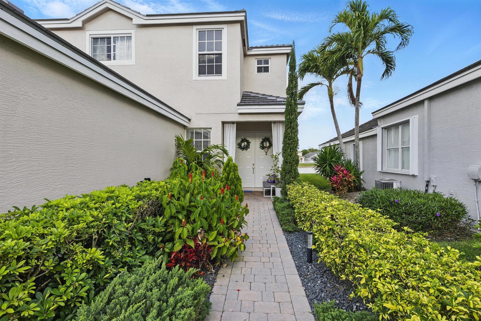 125 Kensington Way