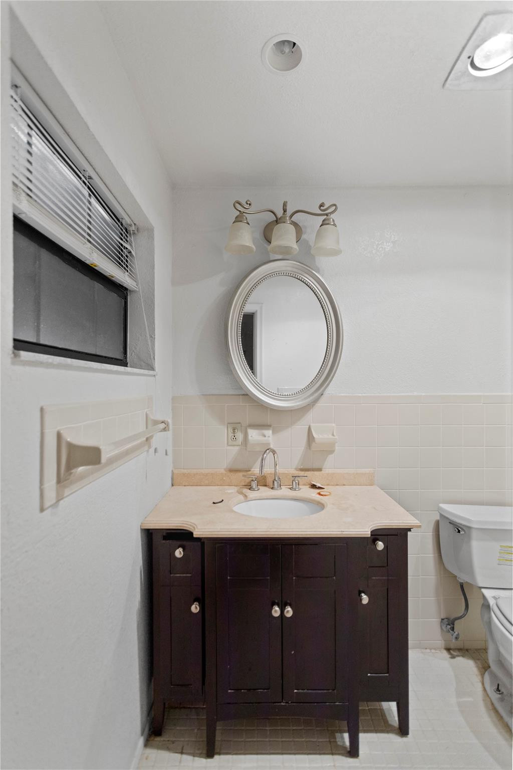 Flair Sub 2 51-38 B - Residential