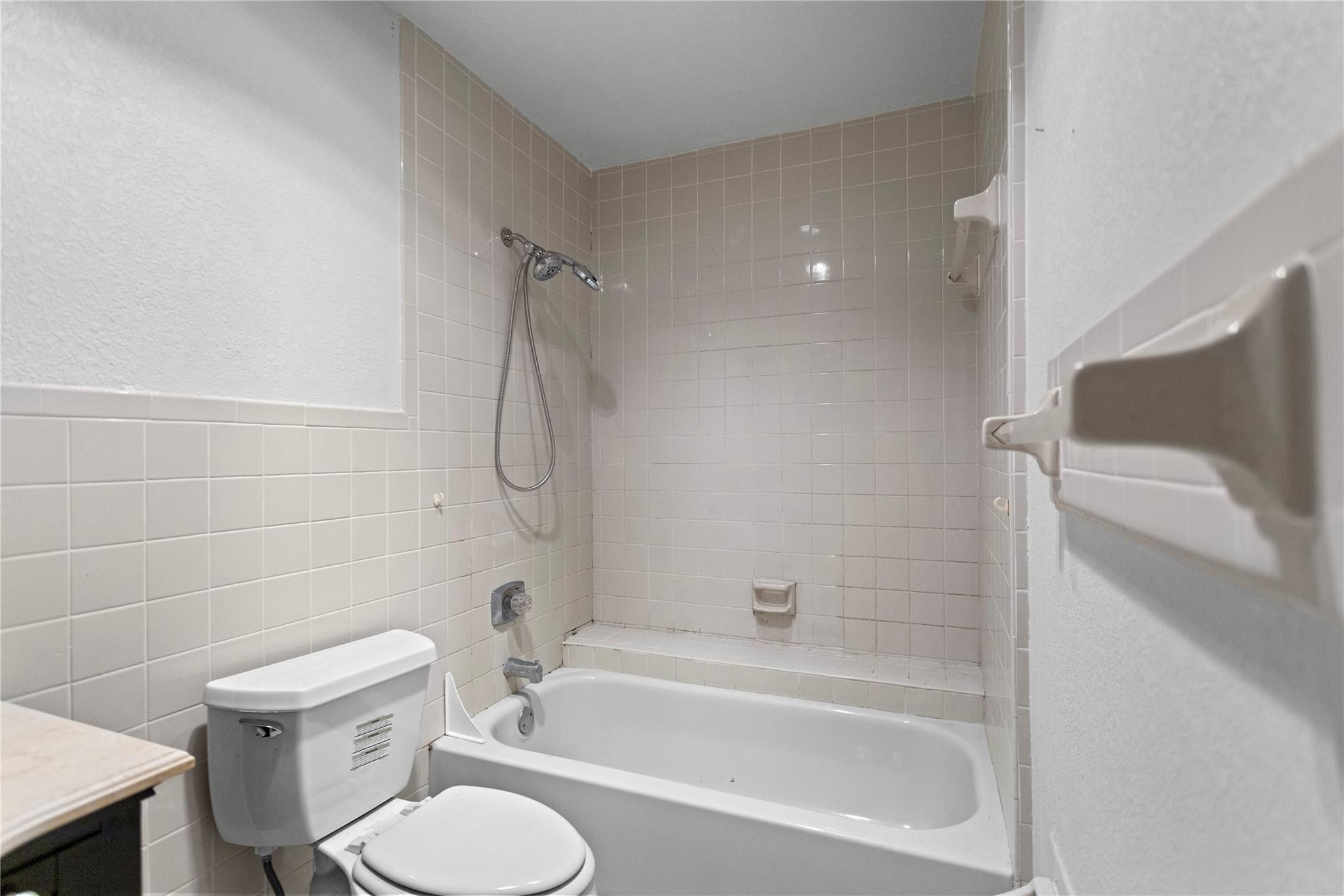 Flair Sub 2 51-38 B - Residential