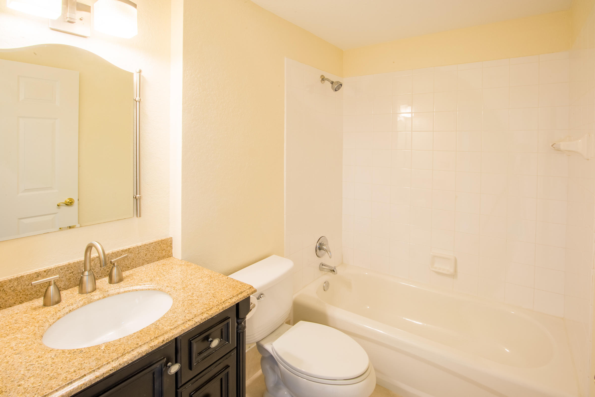 FLAGLER POINTE CONDO - Residential Lease