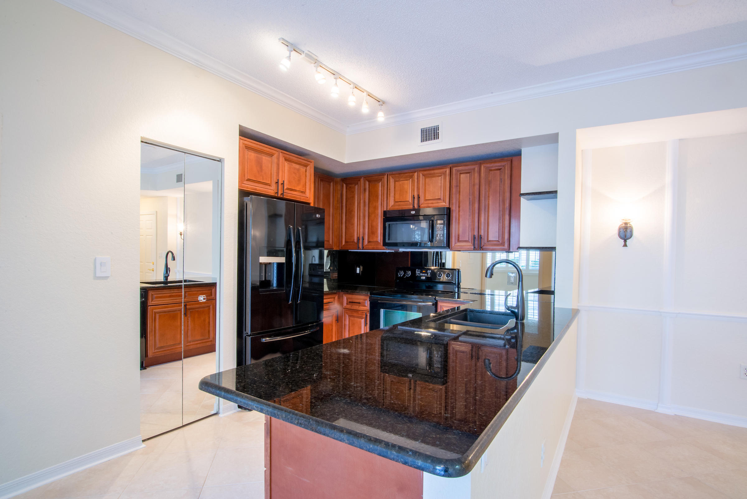FLAGLER POINTE CONDO - Residential Lease
