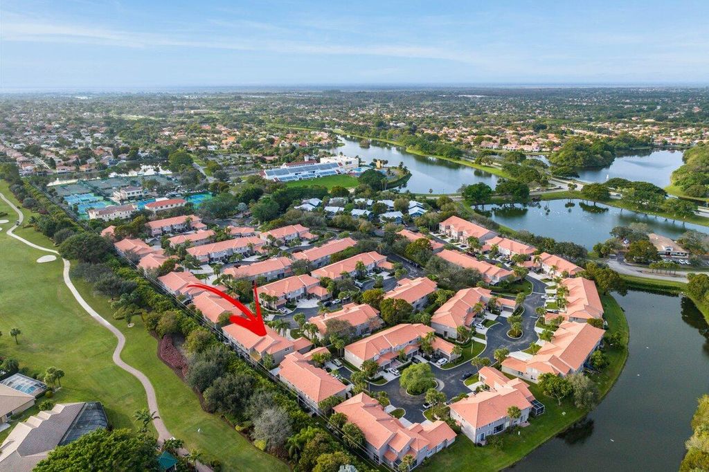 Photo of 20970 Via Azalea #1, Boca Raton, FL 33428 (MLS # R10949719)