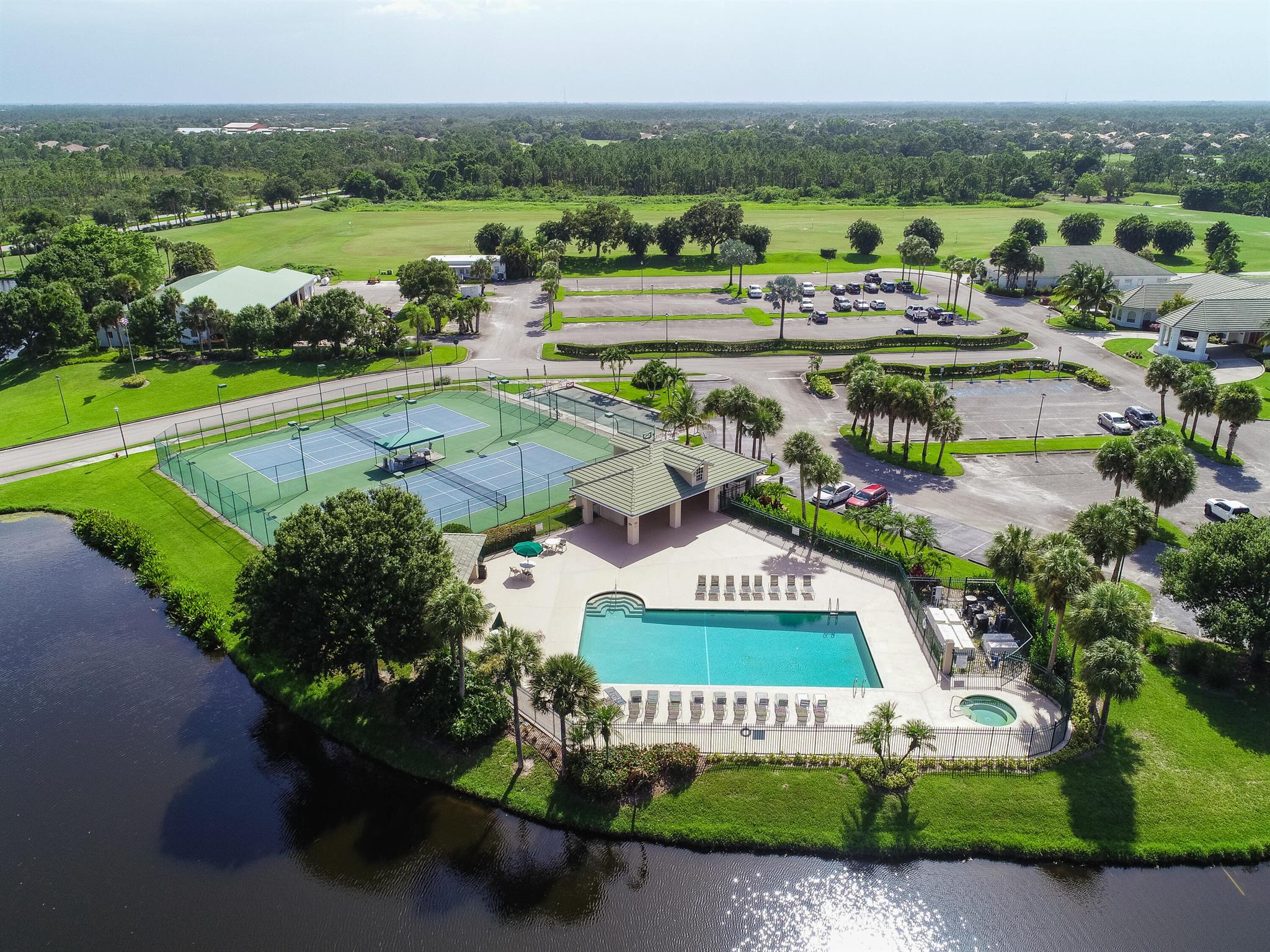 Double Tree - Residential
