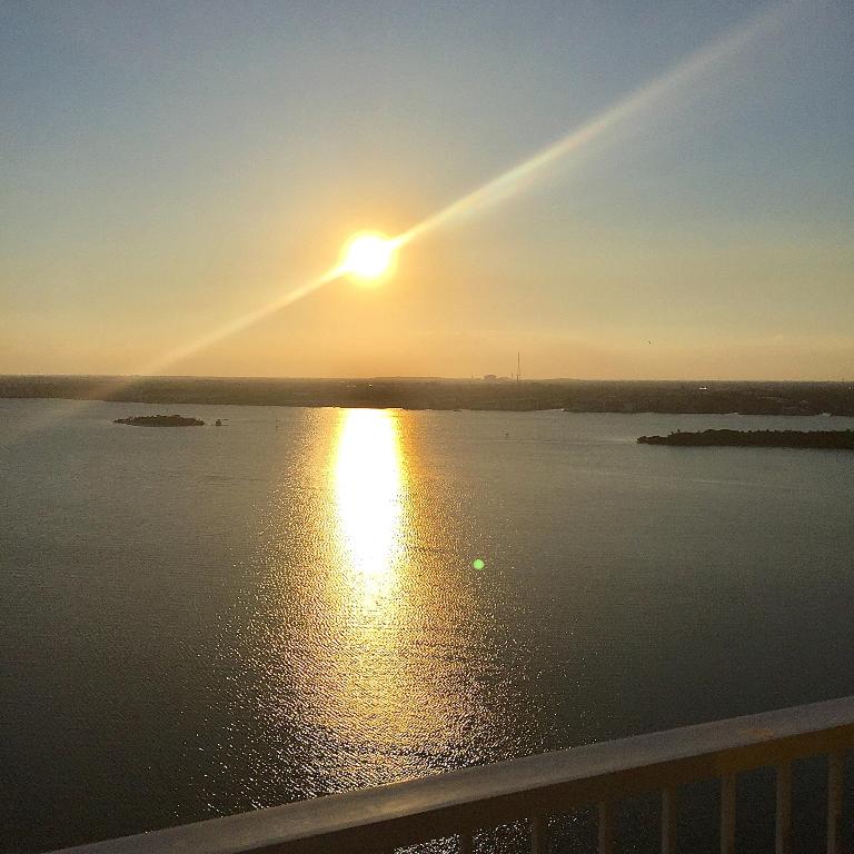 5550 N Ocean Drive 22b