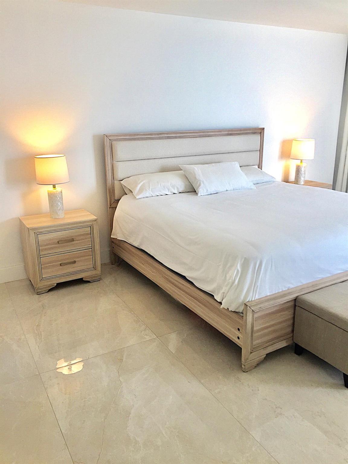 WATER GLADES CONDO - Residential