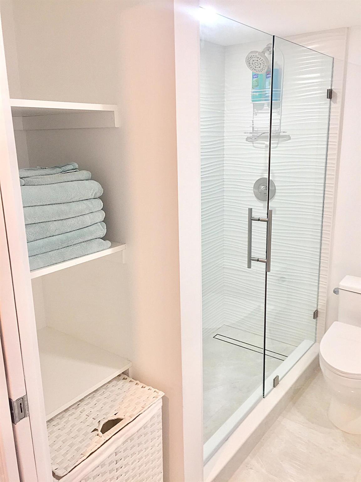 WATER GLADES CONDO - Residential