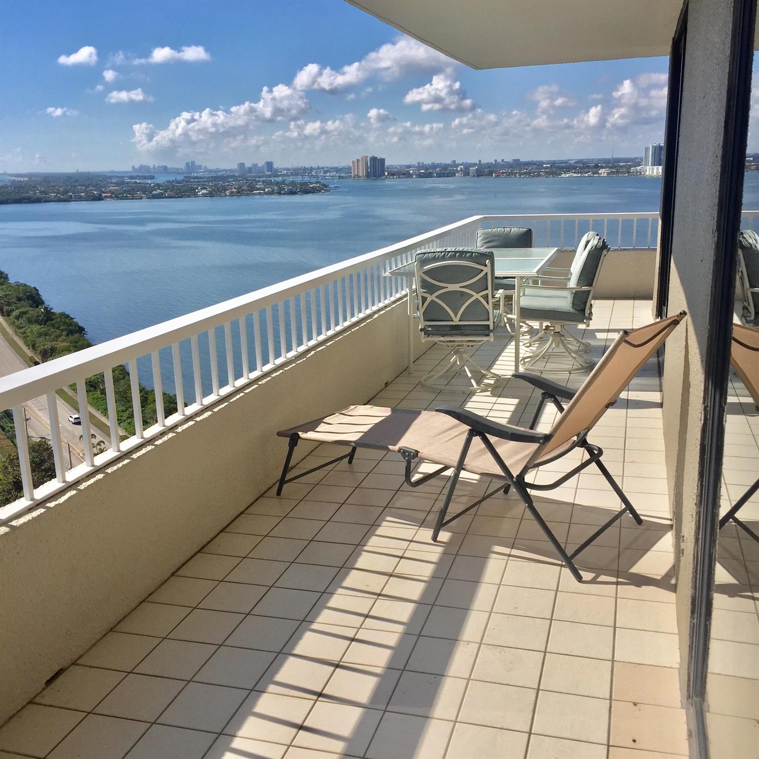 WATER GLADES CONDO - Residential
