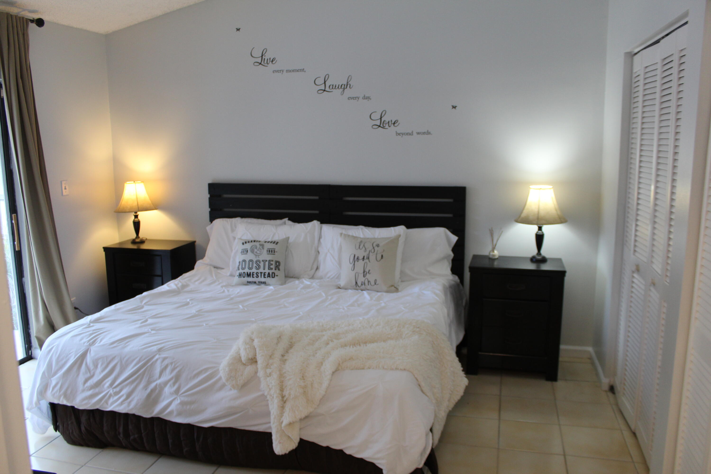 Sugar Pond Manor of Wellington - Residential Lease