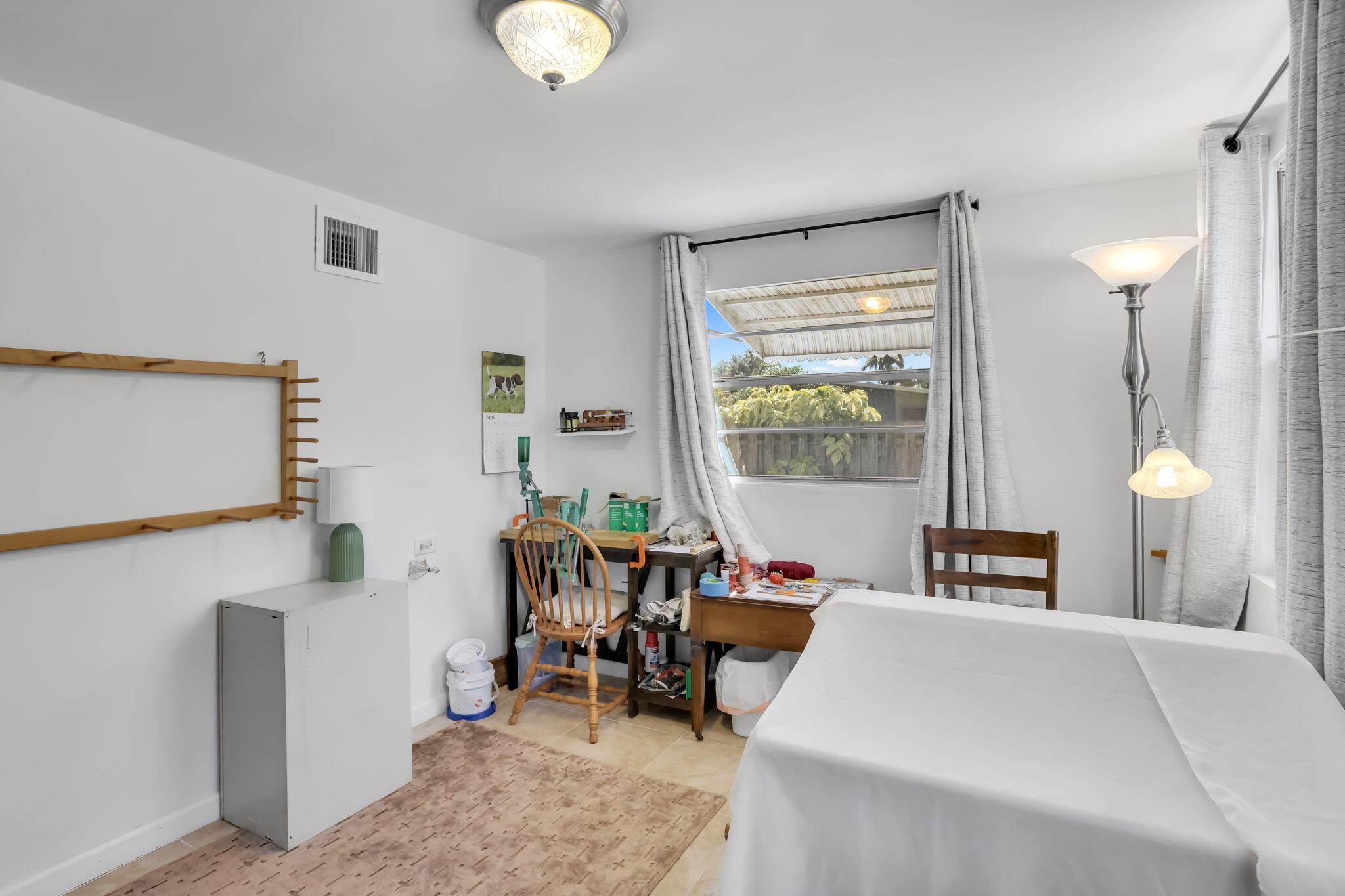 FLORIDA GARDENS 3 - Residential