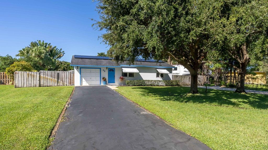 Photo of 32 Dayton Road, Lake Worth, FL 33467 (MLS # R11136993)