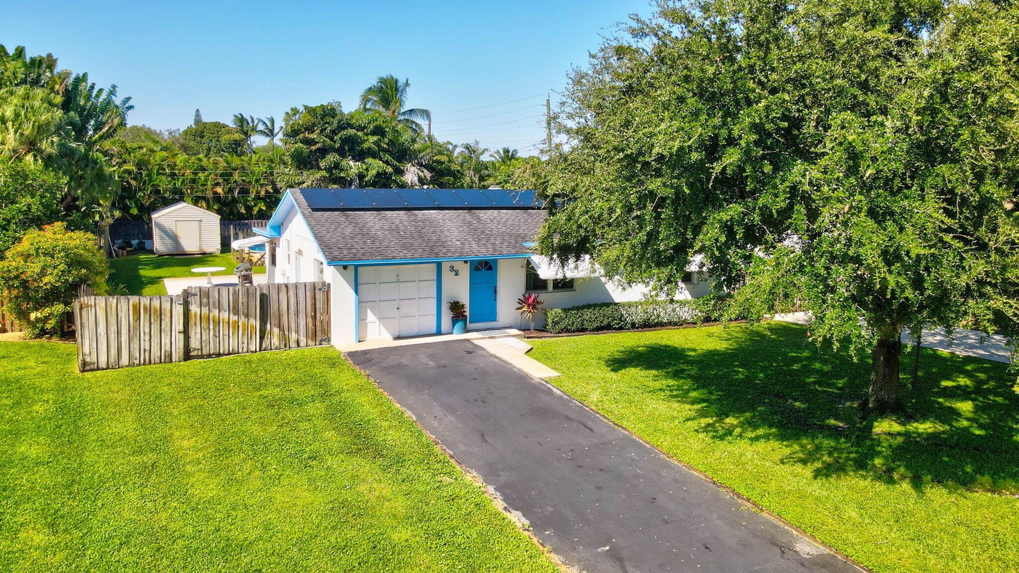 FLORIDA GARDENS 3 - Residential