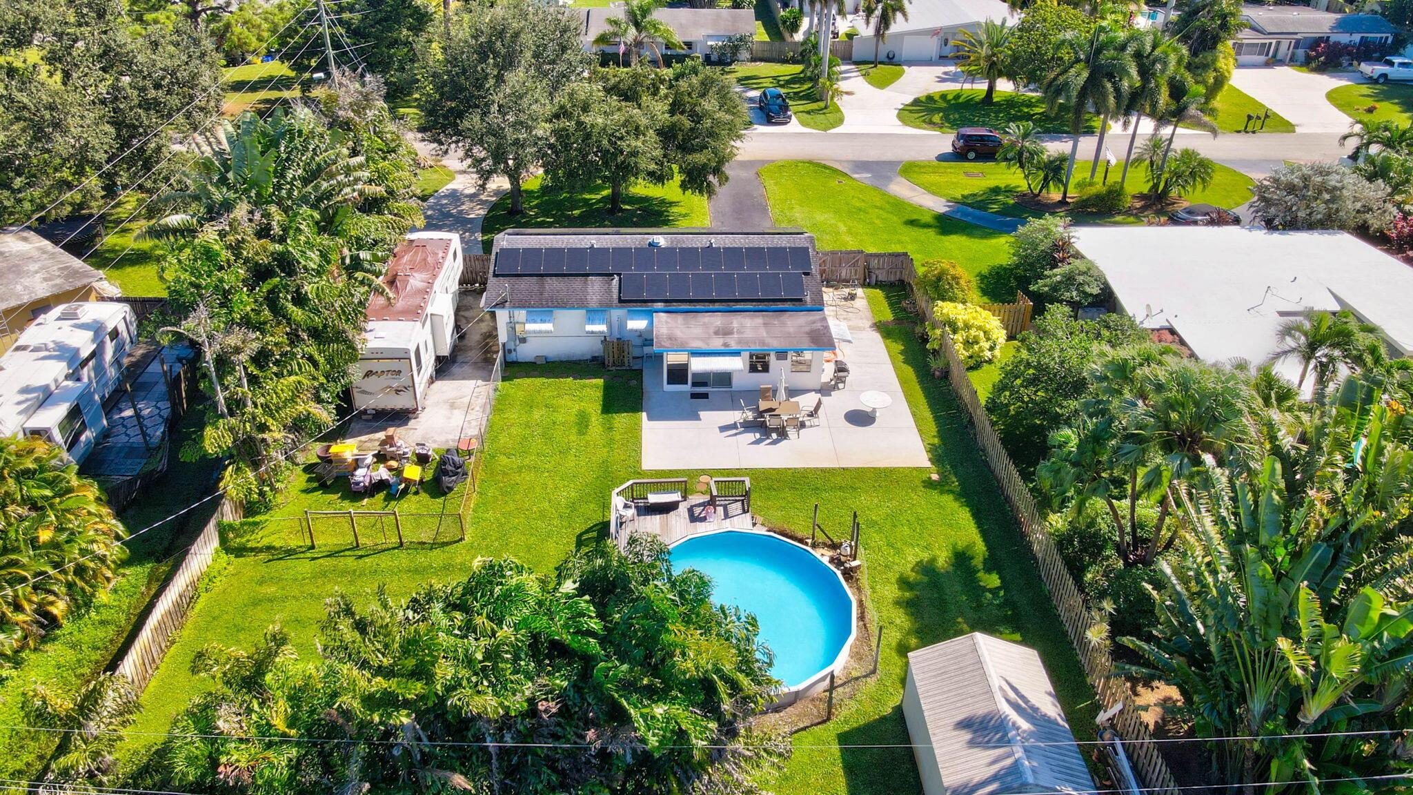 FLORIDA GARDENS 3 - Residential