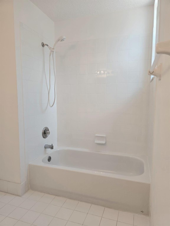 KENSINGTON MANOR - Residential