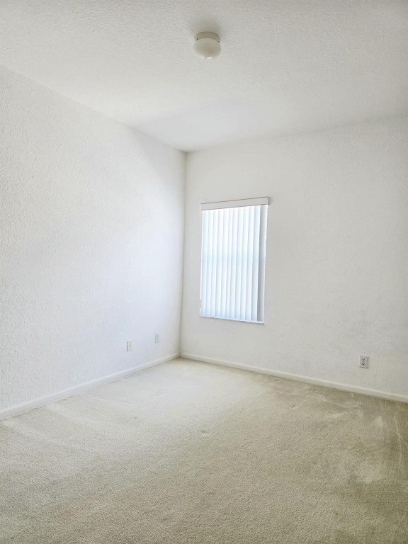 KENSINGTON MANOR - Residential