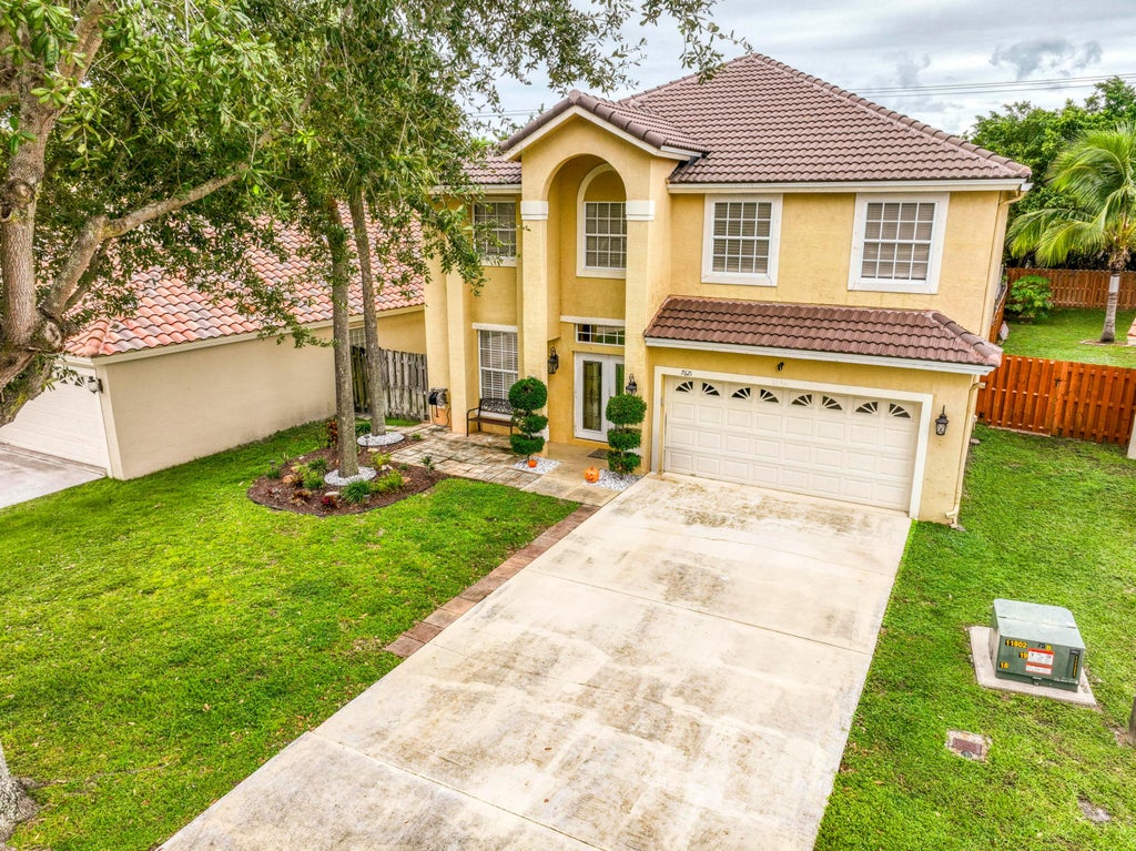 Photo of 7621 Brunson Circle, Lake Worth, FL 33467 (MLS # B26094543)