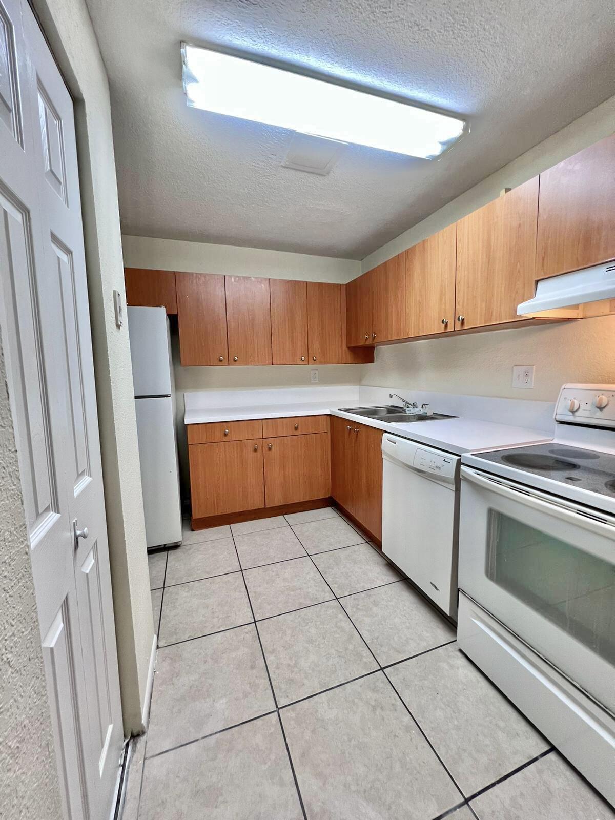 Spacious 2 bedrooms 2 bath second floor condo for rent . Large bedrooms and large walk in closet .Tile throughout the unit. Freshly painted. Pet friendly community. All Ages. Community laundry. Great Amenities. Property is centrally located with just minutes away from the Palm Beach Outlet mall and Downtown West Palm Beach. Water INCLUDED IN THE RENT !