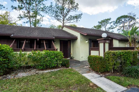 228 Bald Eagle Court, Royal Palm Beach, FL 33411 - MLS#: R11067874