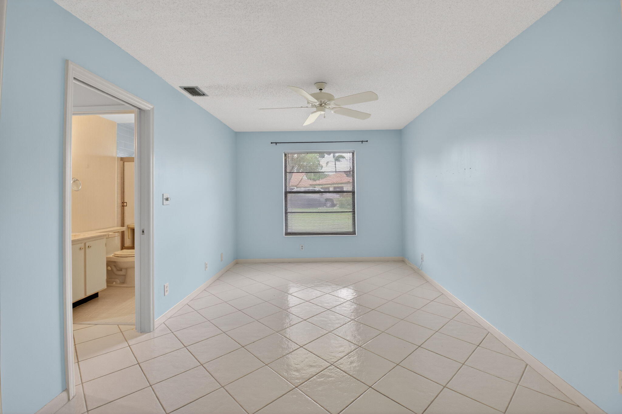 Palm Chase - Residential
