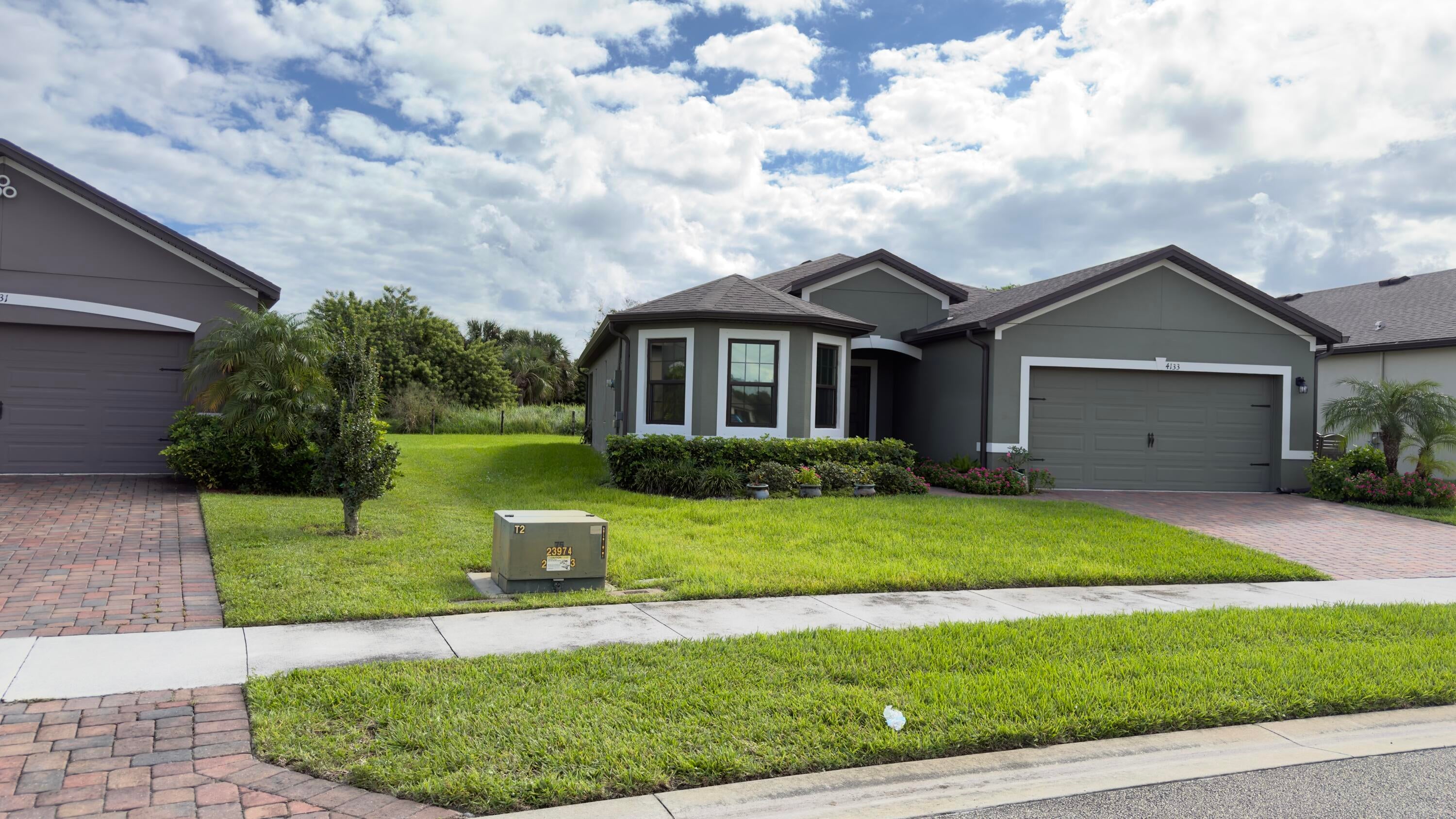 4133 Keeson Circle W