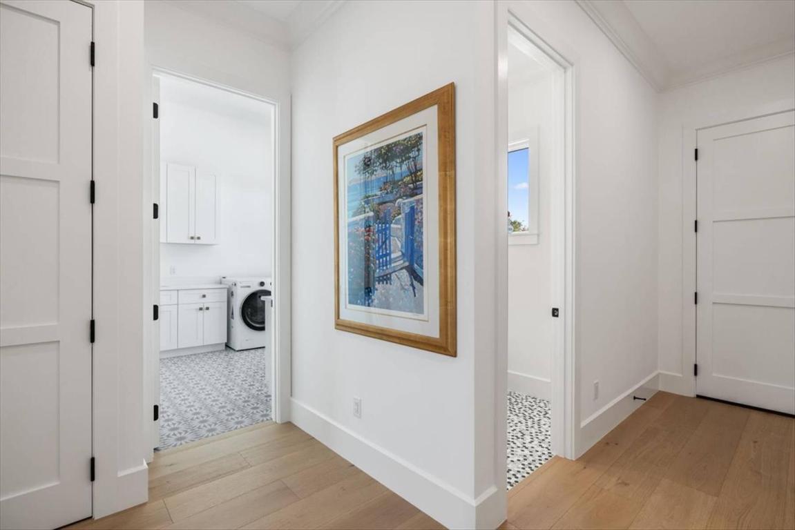 ''''''SHORES,THE'''''' - Residential