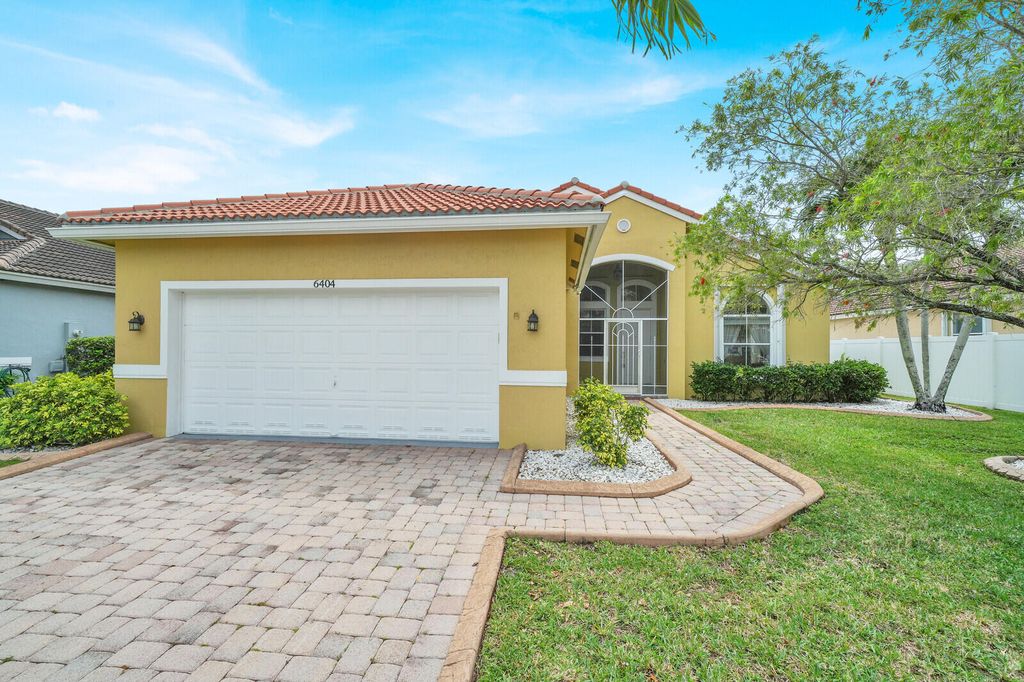Photo of 6404 C Durham Drive, Lake Worth, FL 33467 (MLS # B26012117)