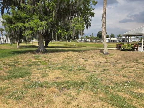 A home in Okeechobee