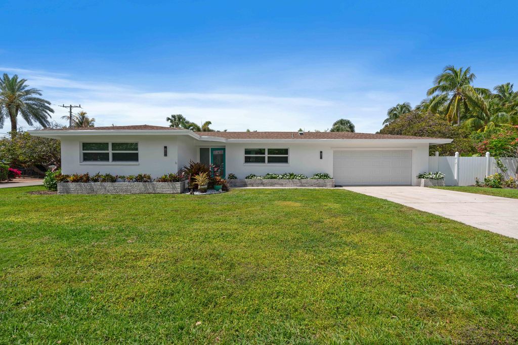 Photo of 3101 Park Avenue, Riviera Beach, FL 33404 (MLS # R10972628)