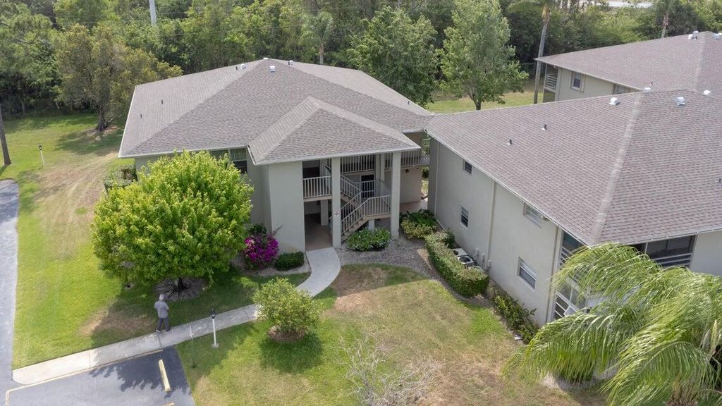 Photo of 24 Lake Vista Trail #106, Port Saint Lucie, FL 34952 (MLS # R11006005)