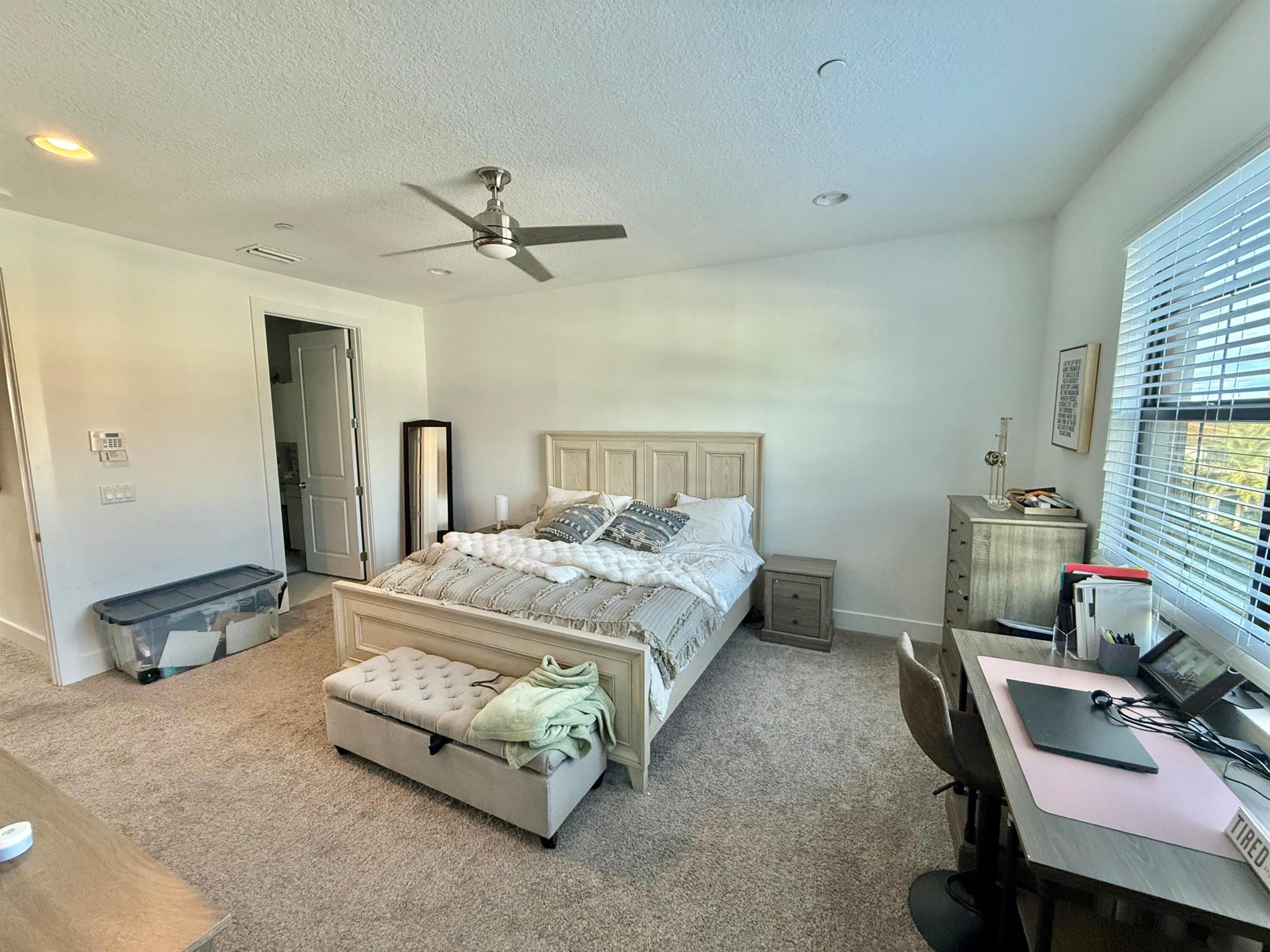 ALTON - Residential Lease