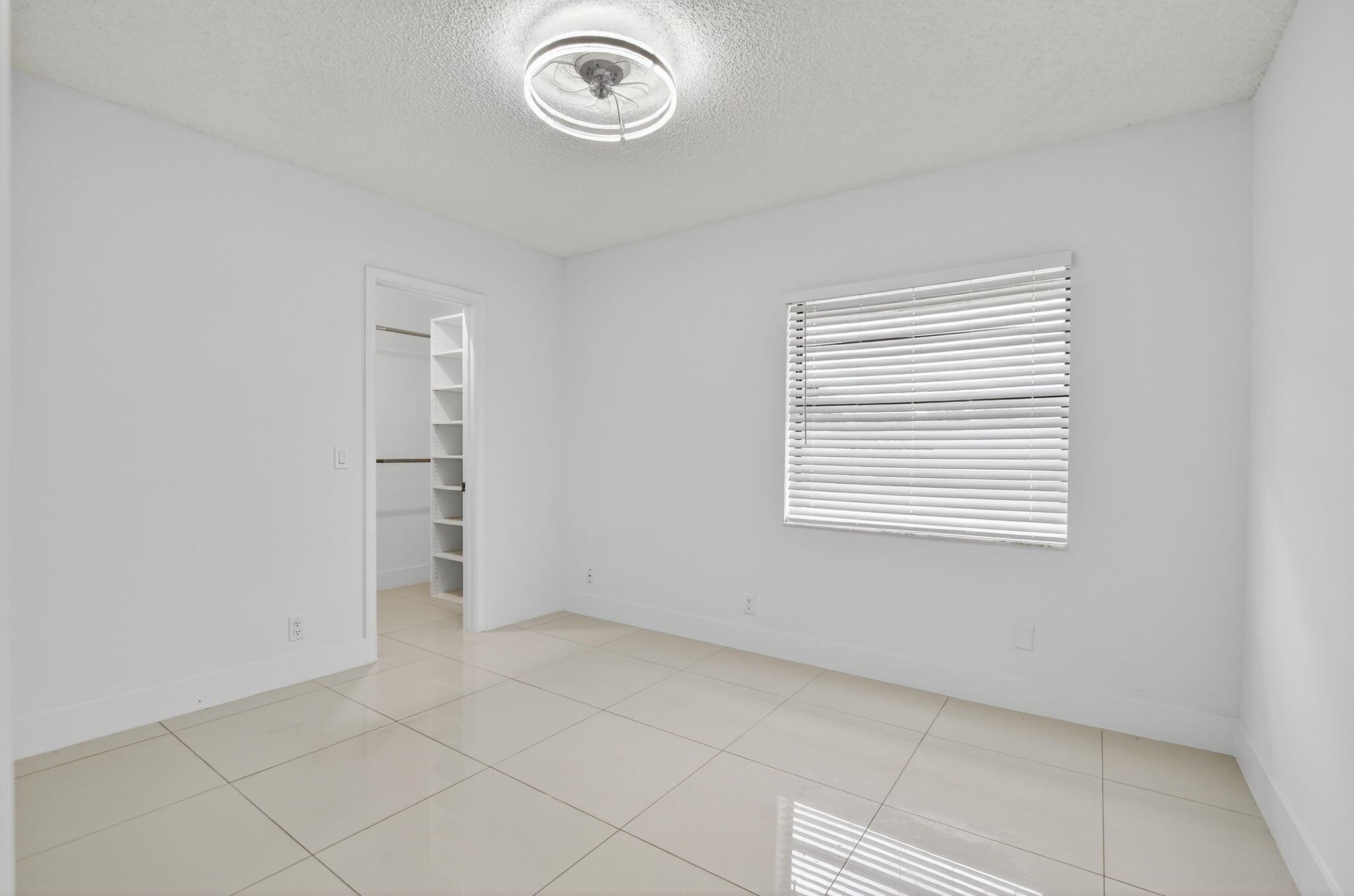 CONFERENCE RIDGE IN - Residential Lease