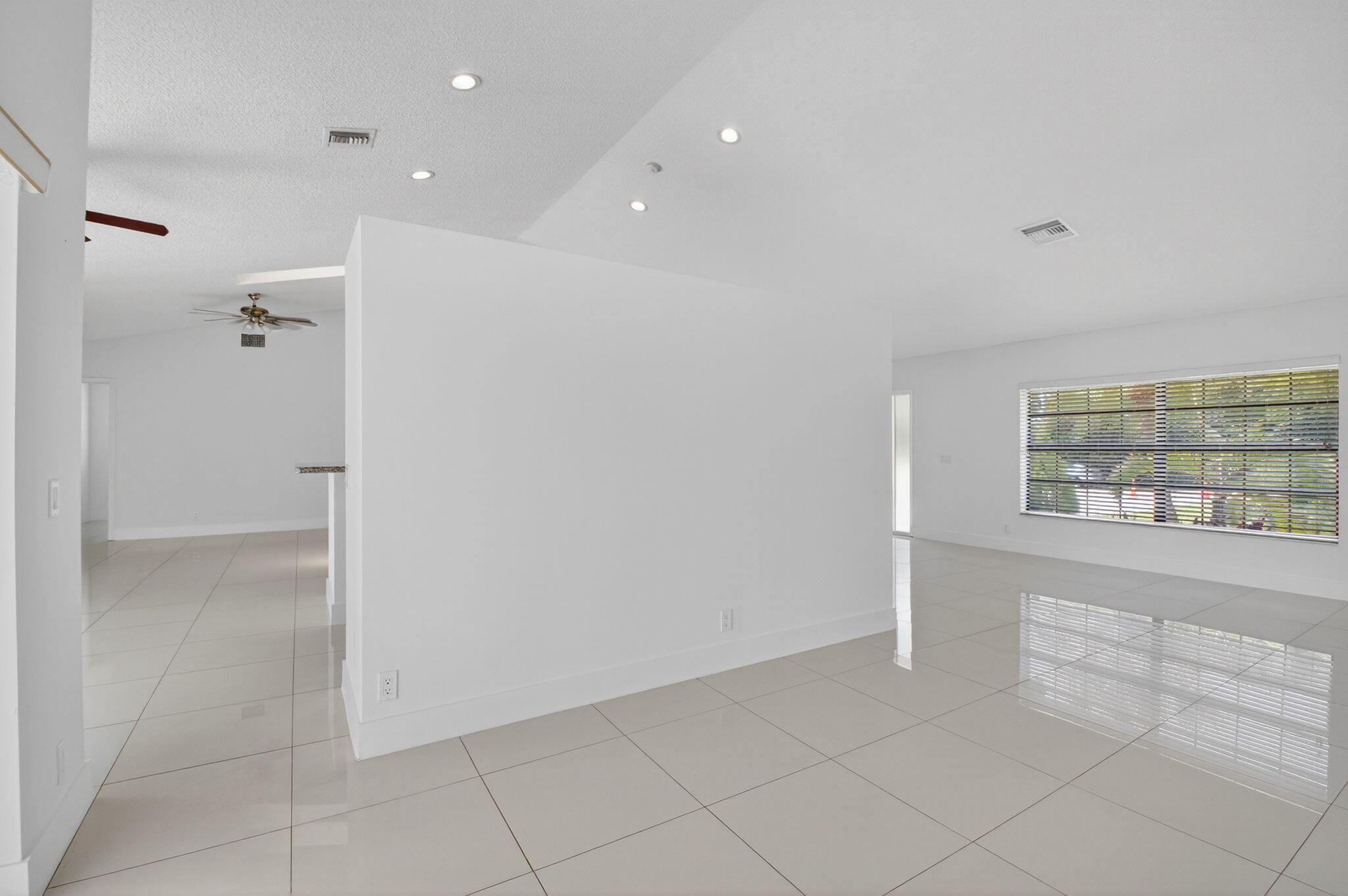 CONFERENCE RIDGE IN - Residential Lease