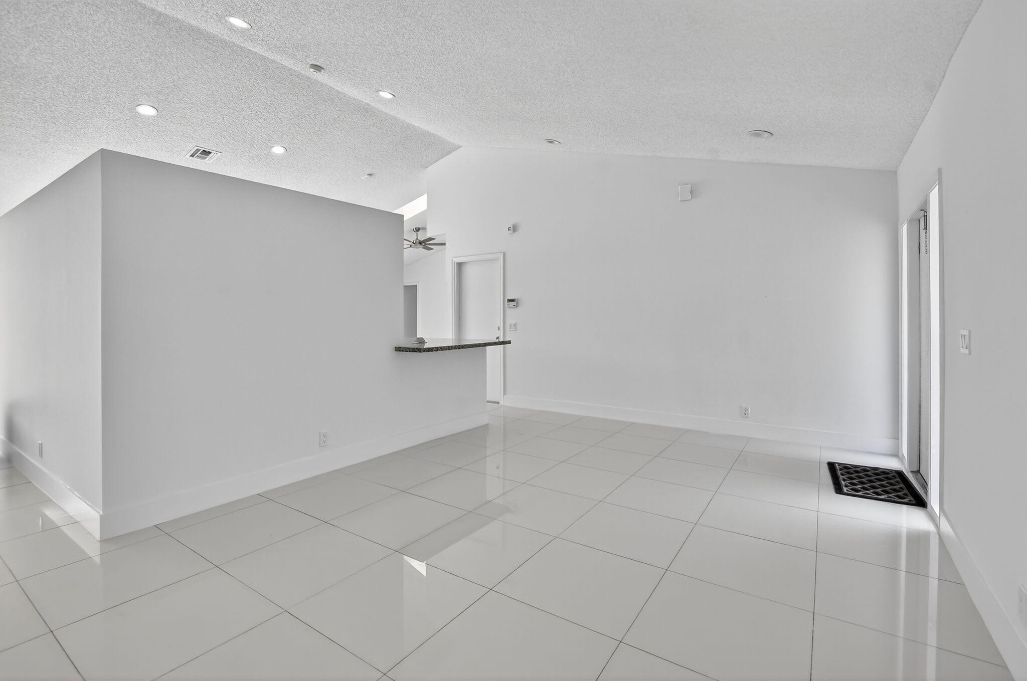 CONFERENCE RIDGE IN - Residential Lease