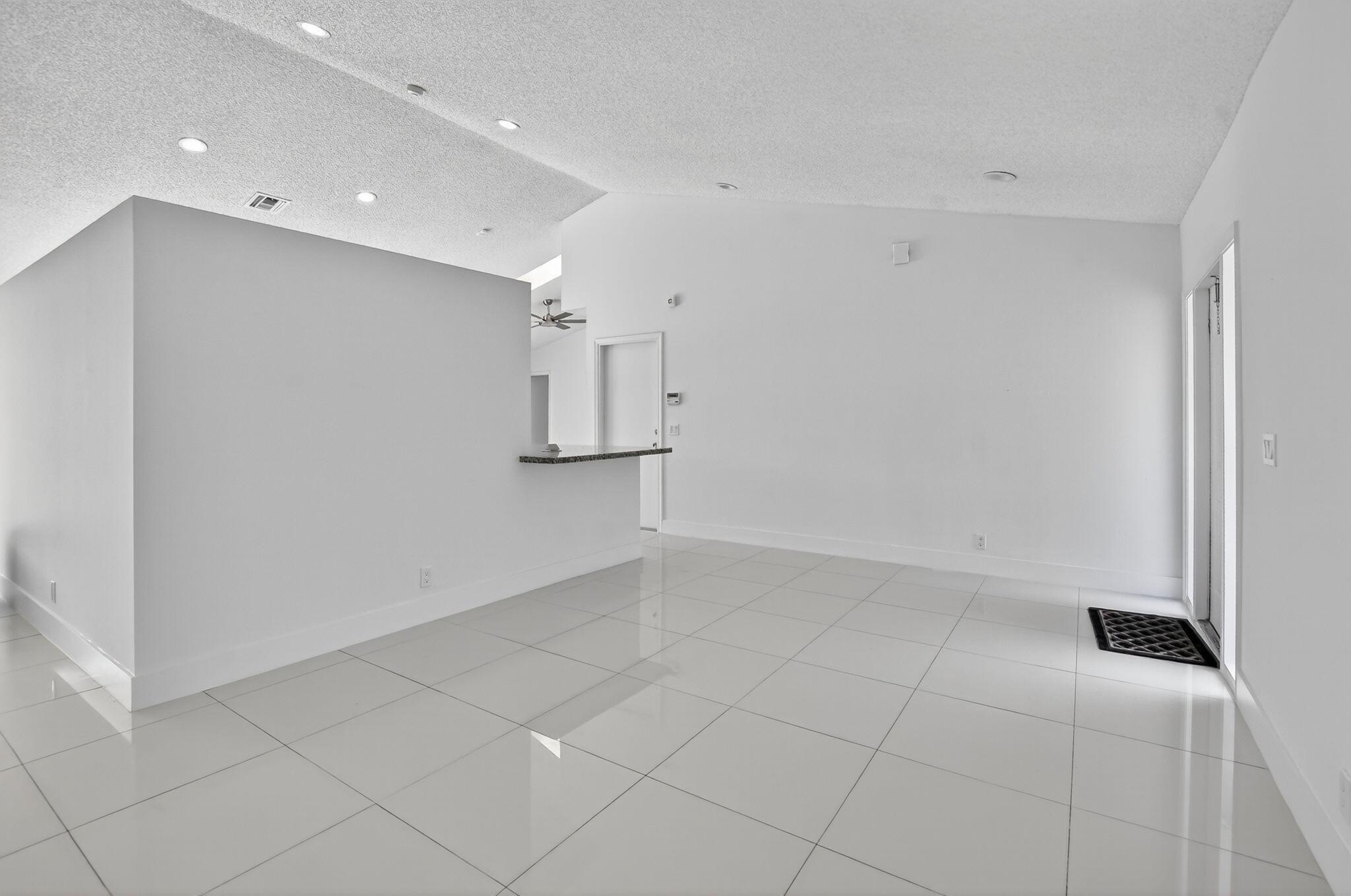 CONFERENCE RIDGE IN - Residential Lease