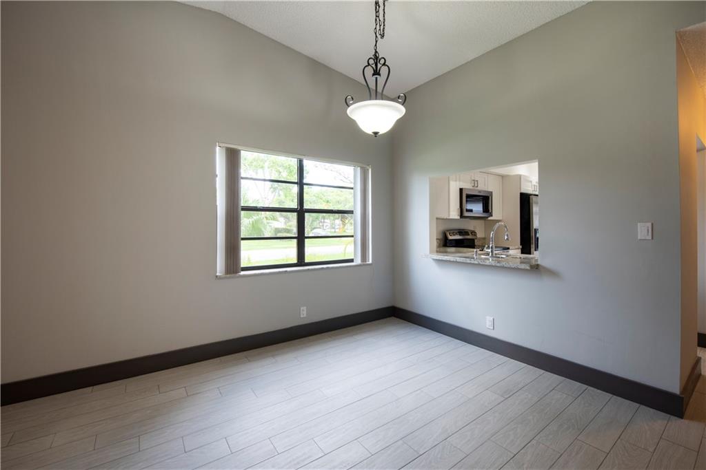 WEDGEWOOD - Residential