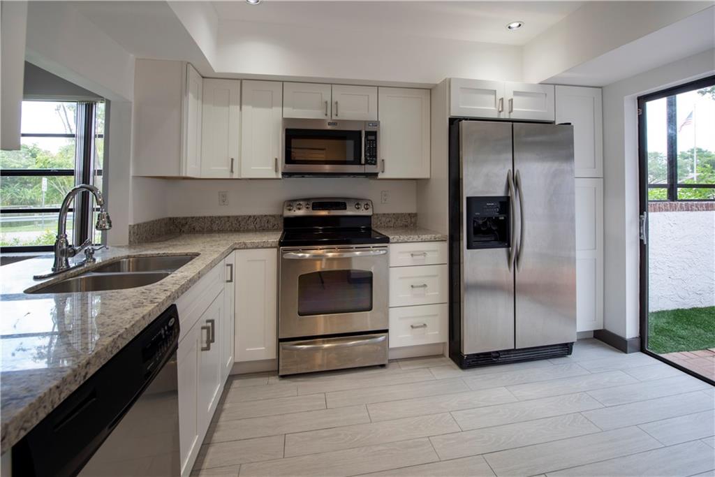 WEDGEWOOD - Residential