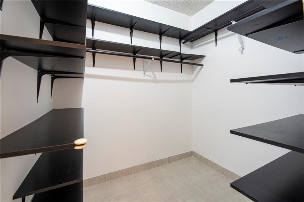 WEDGEWOOD - Residential